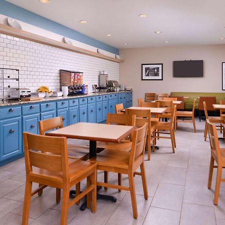Country Inn & Suites By Radisson, Omaha Airport, Ia Zewnętrze zdjęcie